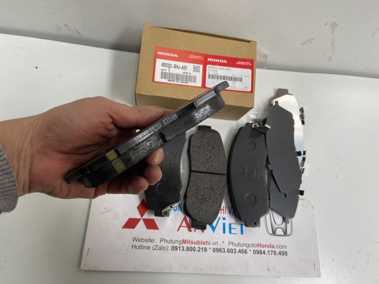 Má phanh trước xe Honda CRV